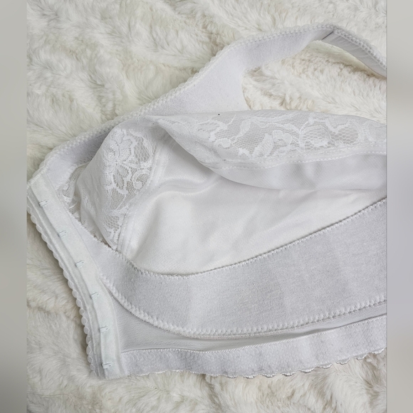 Glamorise MagicLift Front-Closure Support Bra 48F | style 1200 | WHITE - Picture 7 of 8